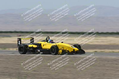 media/Jun-02-2024-CalClub SCCA (Sun) [[05fc656a50]]/Group 6/Qualifying/